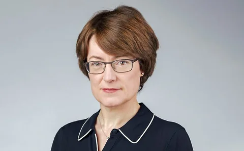 Anna Fleming_Axa UK Retail