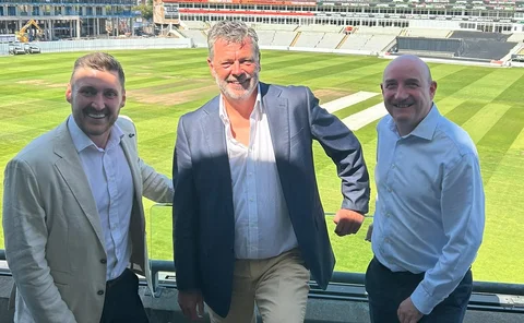 L-R Tom O’Connell – Director C&C Insurance Brokers (Leeds), Malcolm Cooke – MD, C&C Insurance Brokers and Rob Black – Development Director, C&C Insurance Brokers