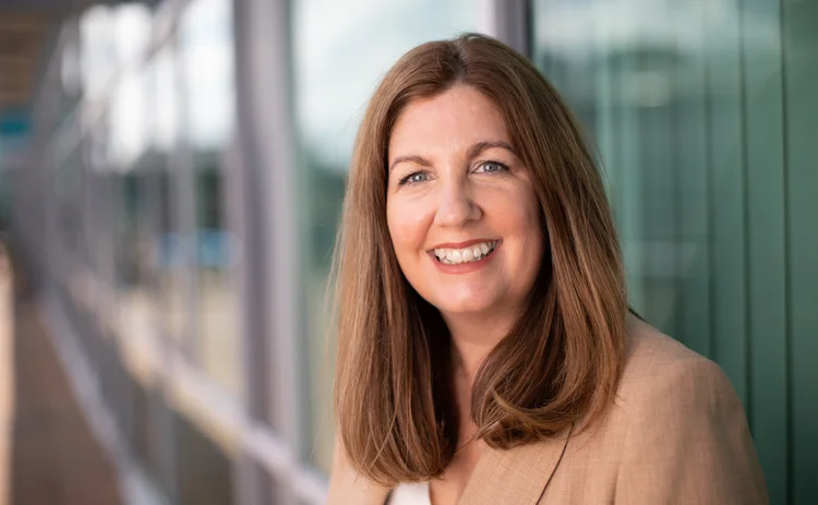 Julie Gibbons