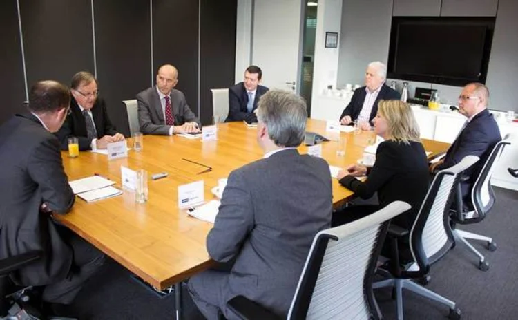 2014-10-09-iaroundtableallianz-img-1461