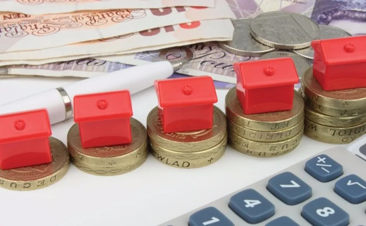 houses-on-pound-coins