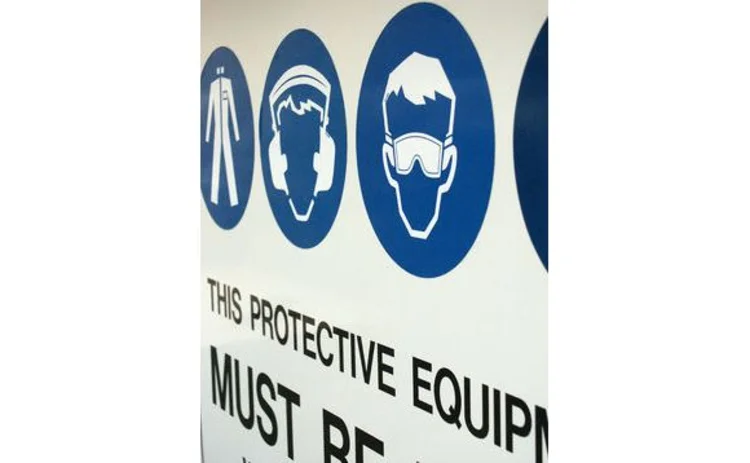 protective-equipment-sign-diminishing-perspective
