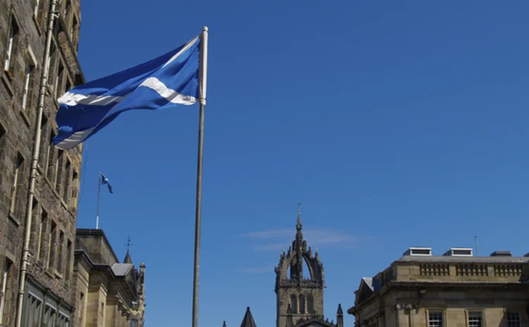 scotland-flag-and-buildings-web