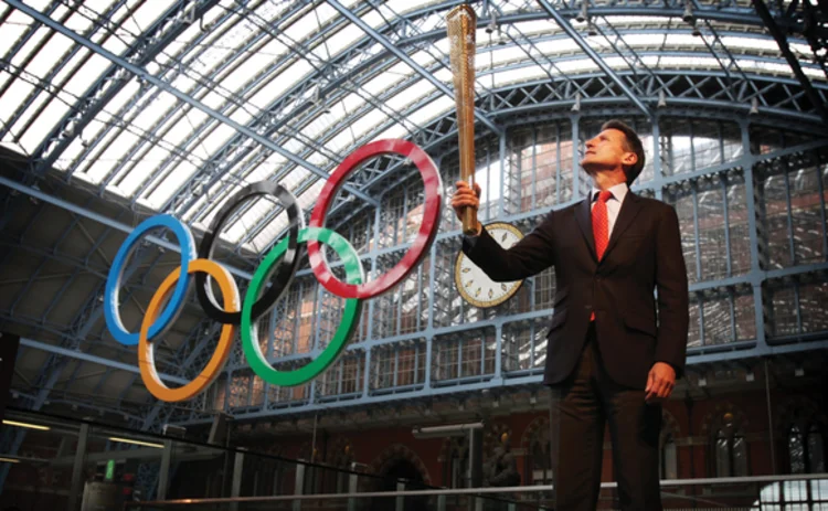 Seb Coe unveils Olympic torch