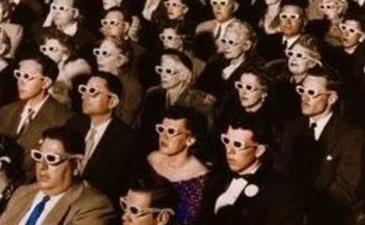 3d-cinema-audience