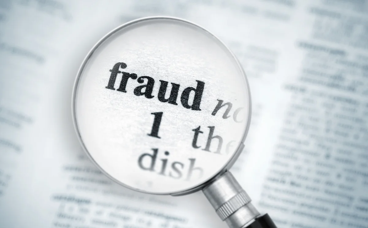 Ghost broker jailed for fake car insurance fraud
